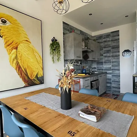 Koru House Торваяника